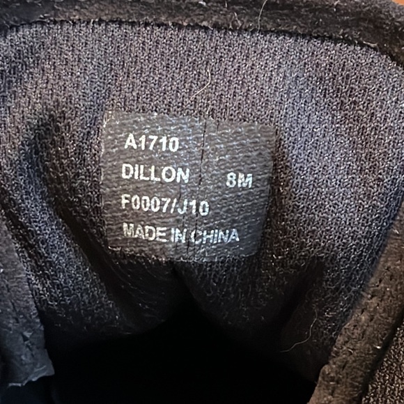 Coach Dillion Size 8 - Picture 10 of 14